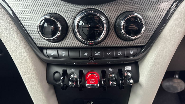 MINI Countryman 1.5 Cooper Exclusive 5dr Petrol Hatchback